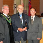 Councillor Peter Rodrigues presents the Lifetime Achievement Award to Lorne Almack